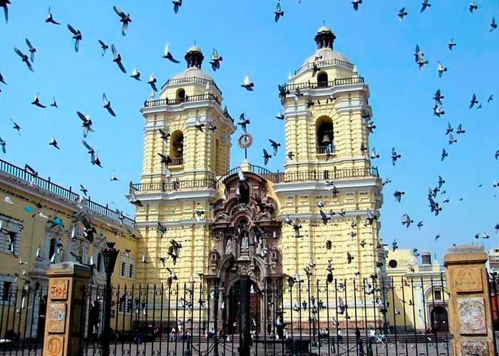 Tour de la Ciudad de Lima - Perú